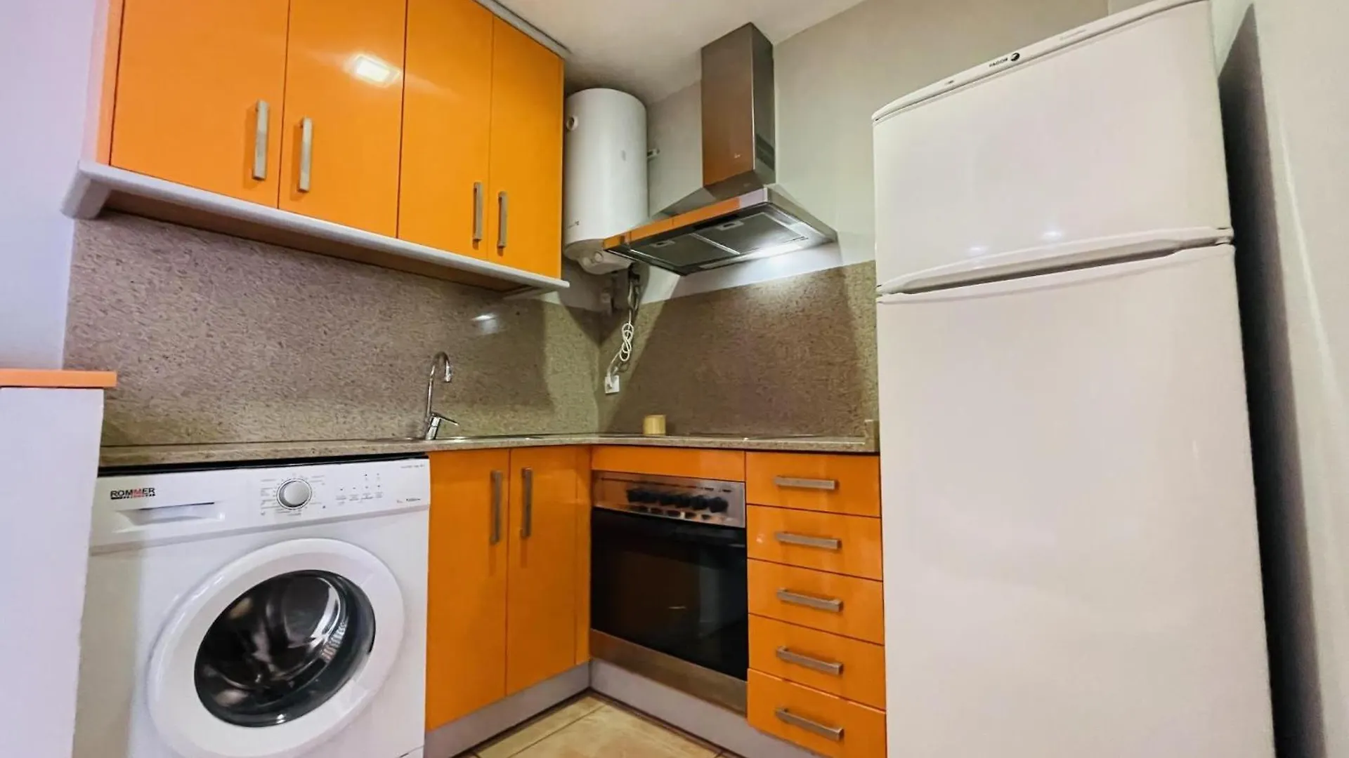 Reconnectar Blanes Bellaire Apartment Spain